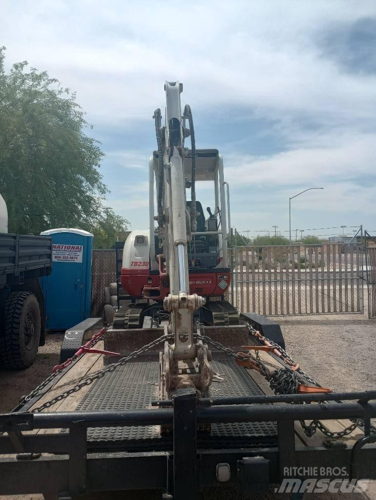 Takeuchi TB230RA Piese de schimb si accesorii pentru echipamente de forat