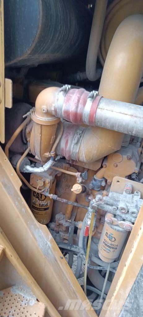 CAT 988H Incarcator pe pneuri