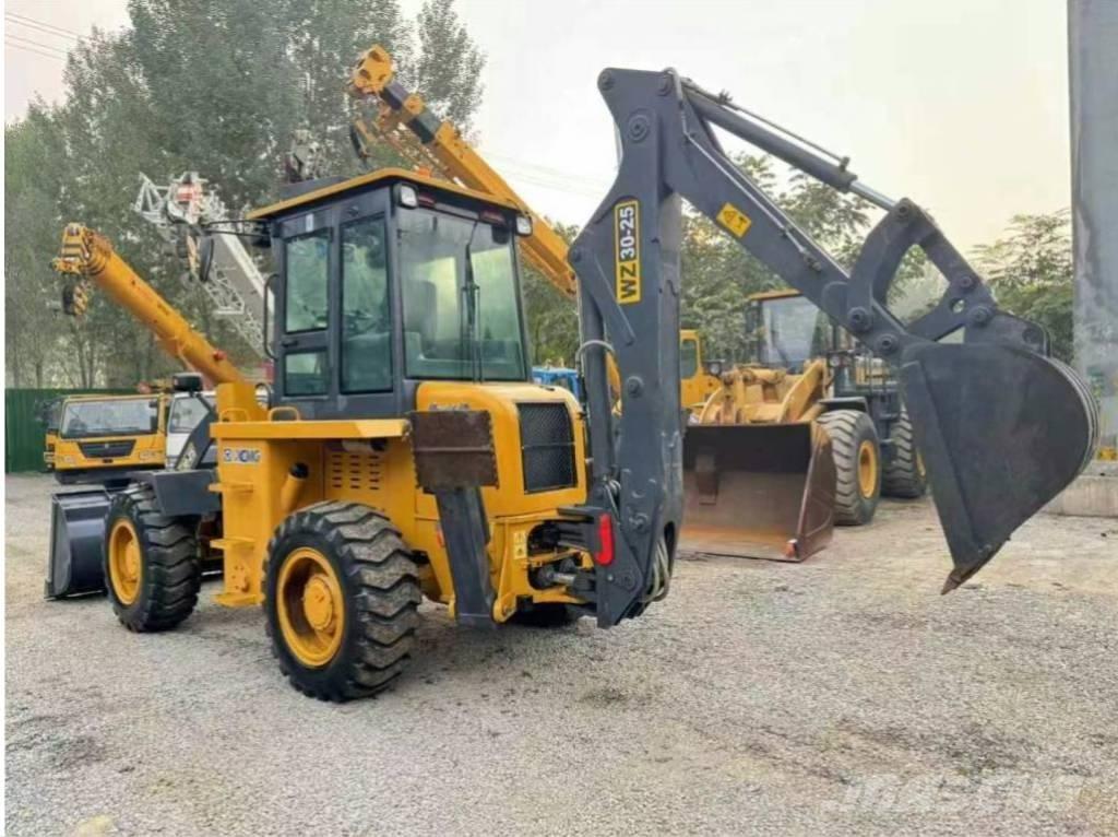 XCMG WZ 30-25 Buldoexcavatoare