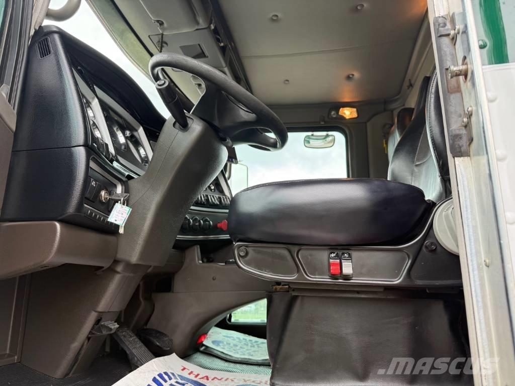 Kenworth T800 Autotractoare