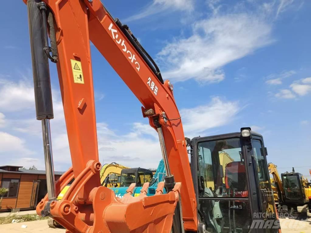 Kubota KX 163 Excavatoare pe șenile
