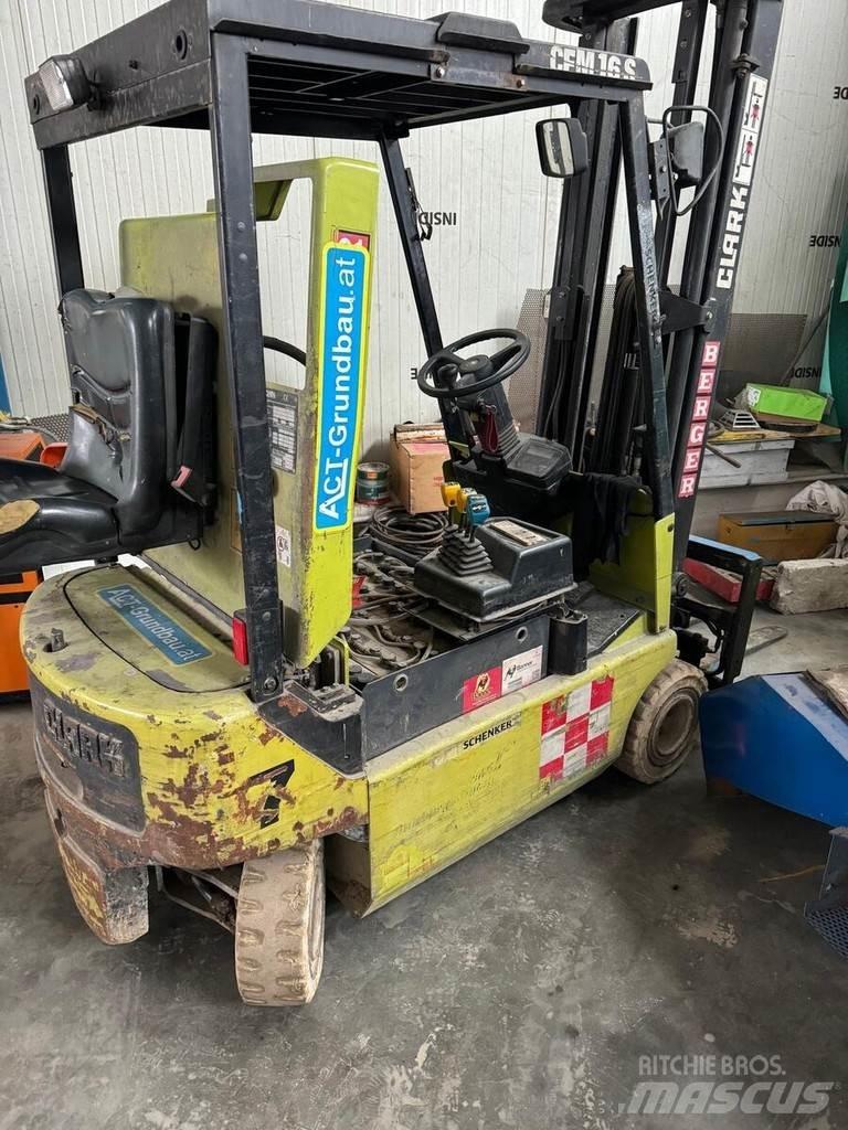 Clark CEM 16S Stivuitor electric
