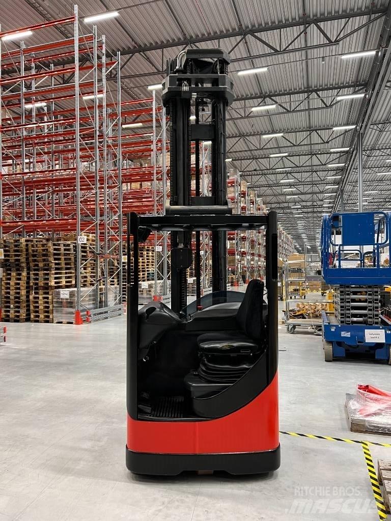 Linde R16S Stivuitor cu catarg retractabil