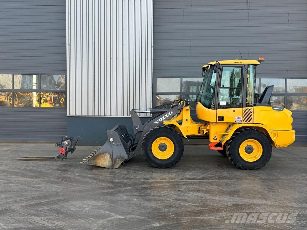 Volvo L30G Incarcator pe pneuri
