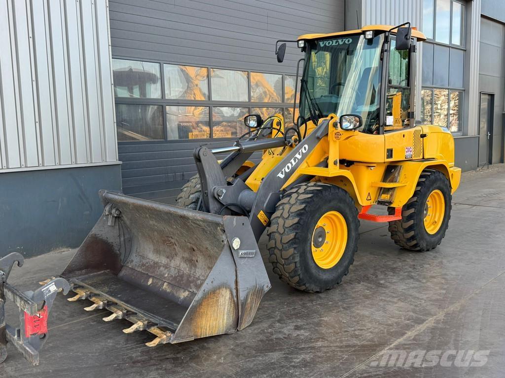 Volvo L30G Incarcator pe pneuri