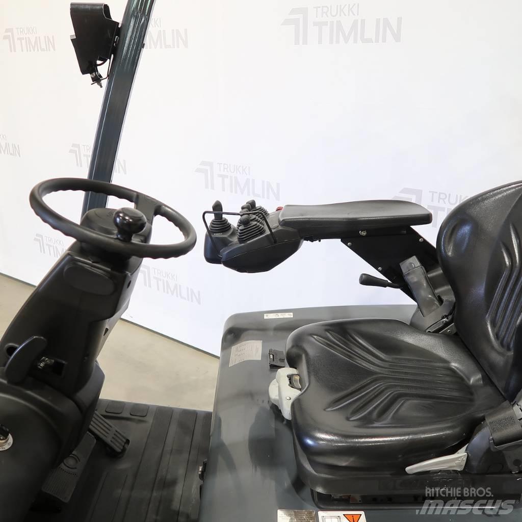 Toyota 8FBMT35 Stivuitor electric