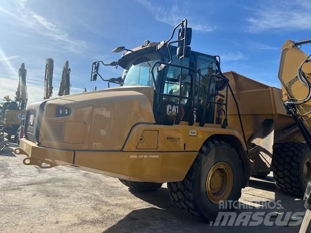 CAT 730 Transportoare articulate