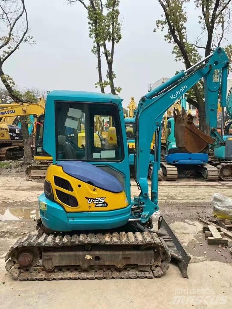 Kubota U 25 Mini excavatoare < 7t