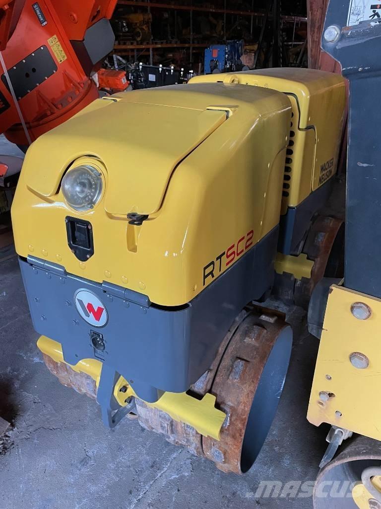 Wacker Neuson RTSC2 Cilindri compactori tractabili cu vibratii