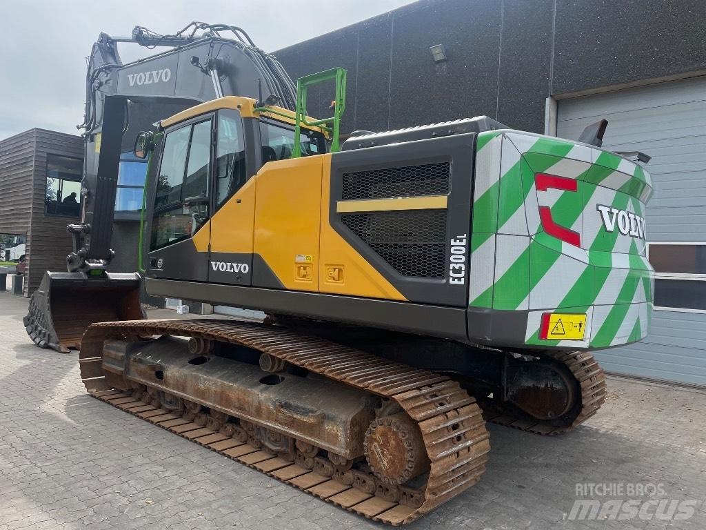 Volvo EC300EL Excavatoare pe șenile
