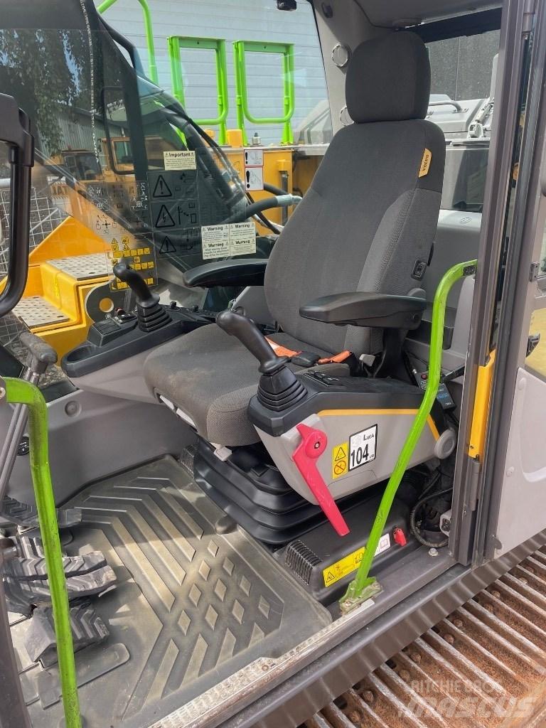 Volvo EC300EL Excavatoare pe șenile
