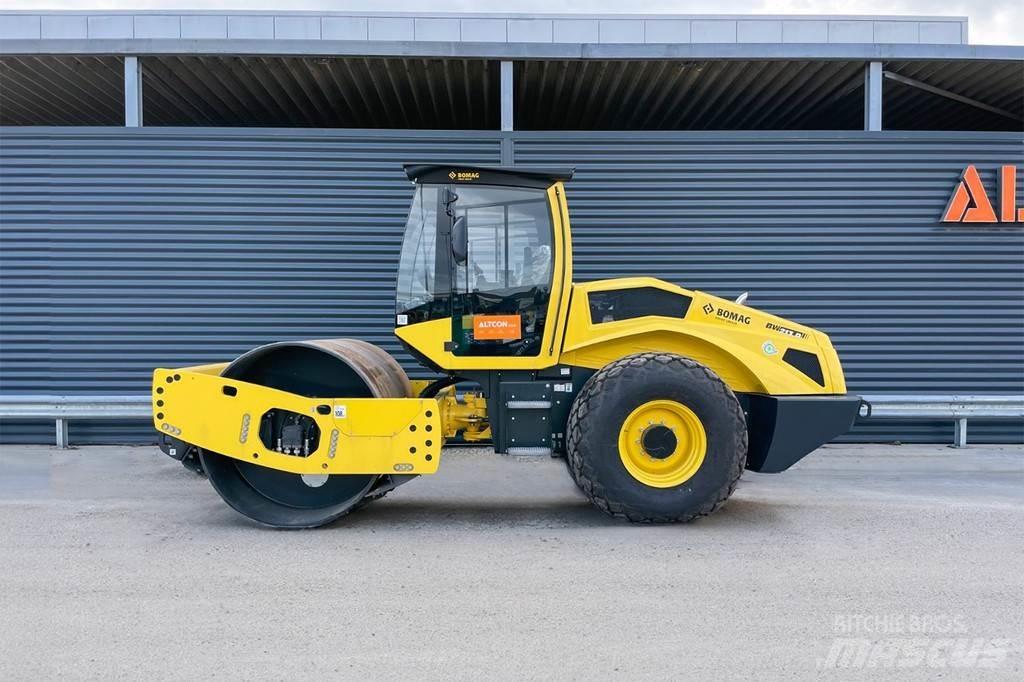 Bomag BW 213 D-5 Compactoare monocilindrice