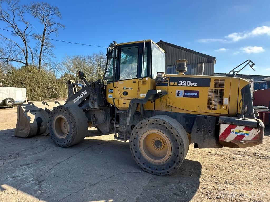 Komatsu WA 320 PZ-6 Incarcator pe pneuri
