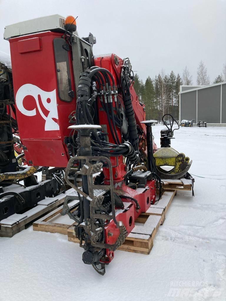 Loglift F118ST9.6 Macarale forestiere