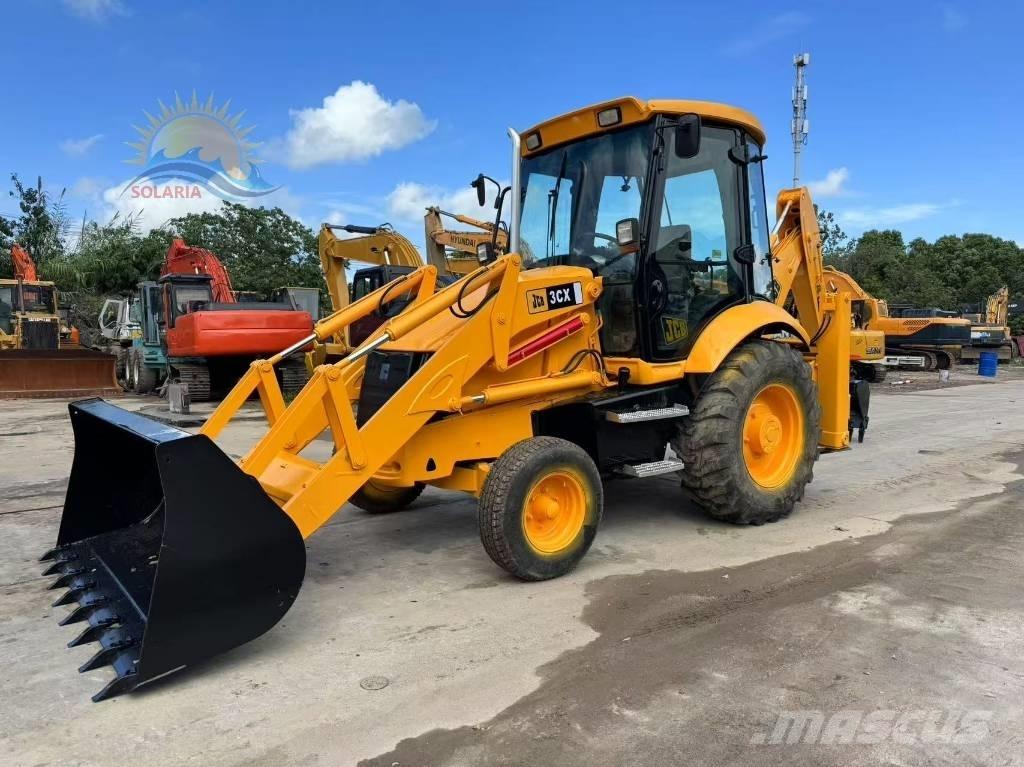 JCB 3CX Buldoexcavatoare