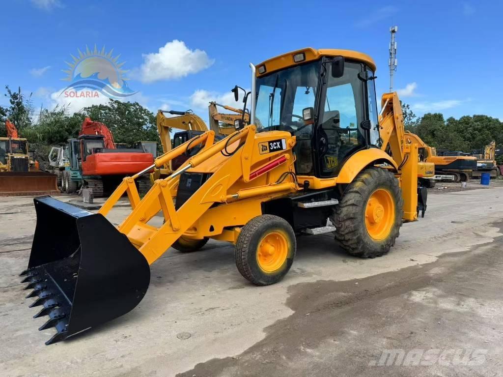 JCB 3CX Buldoexcavatoare