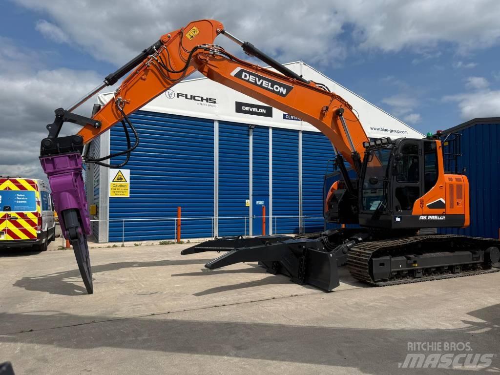 Develon DX 235 LCR-7 Excavatoare pe șenile
