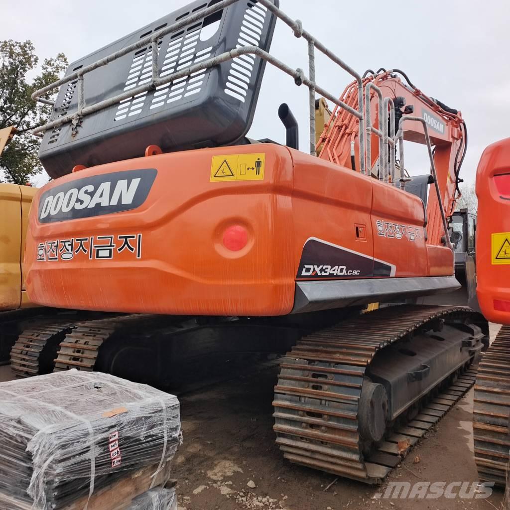 Doosan DX300LC-9C Excavatoare pe șenile
