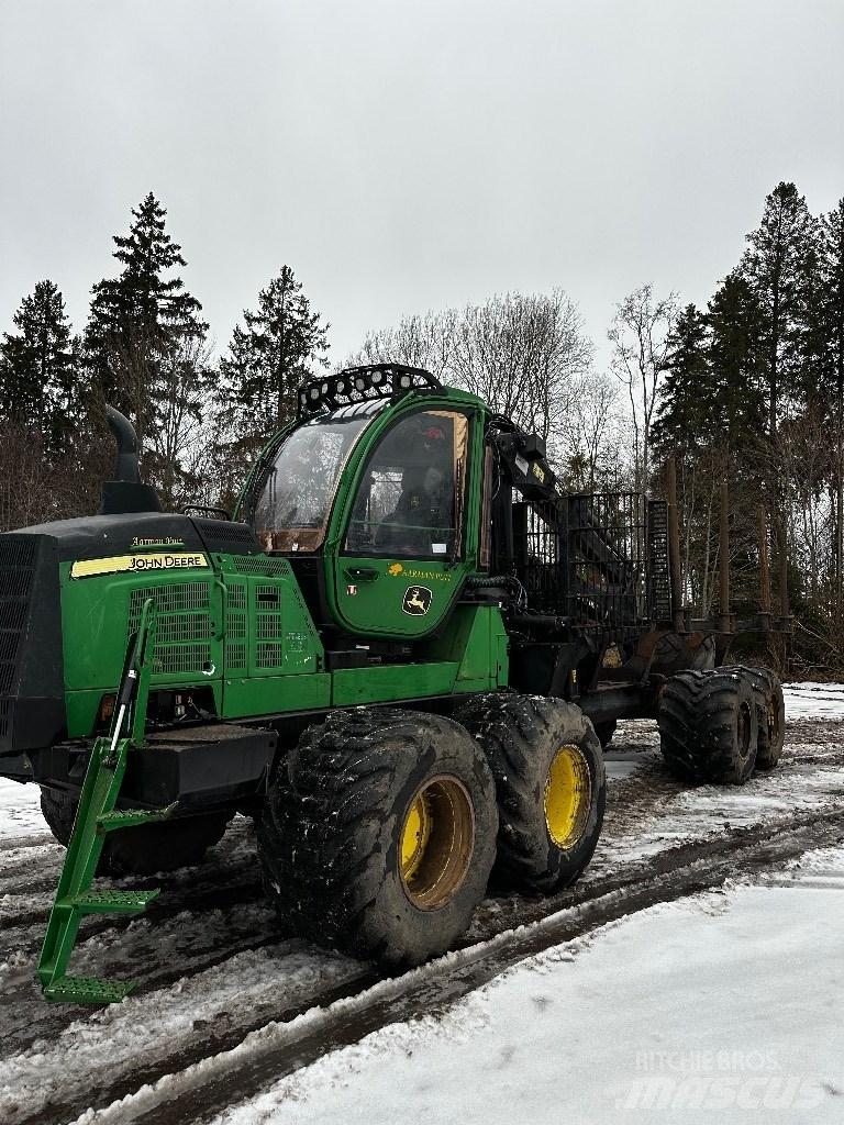 John Deere 1510G Transportoare