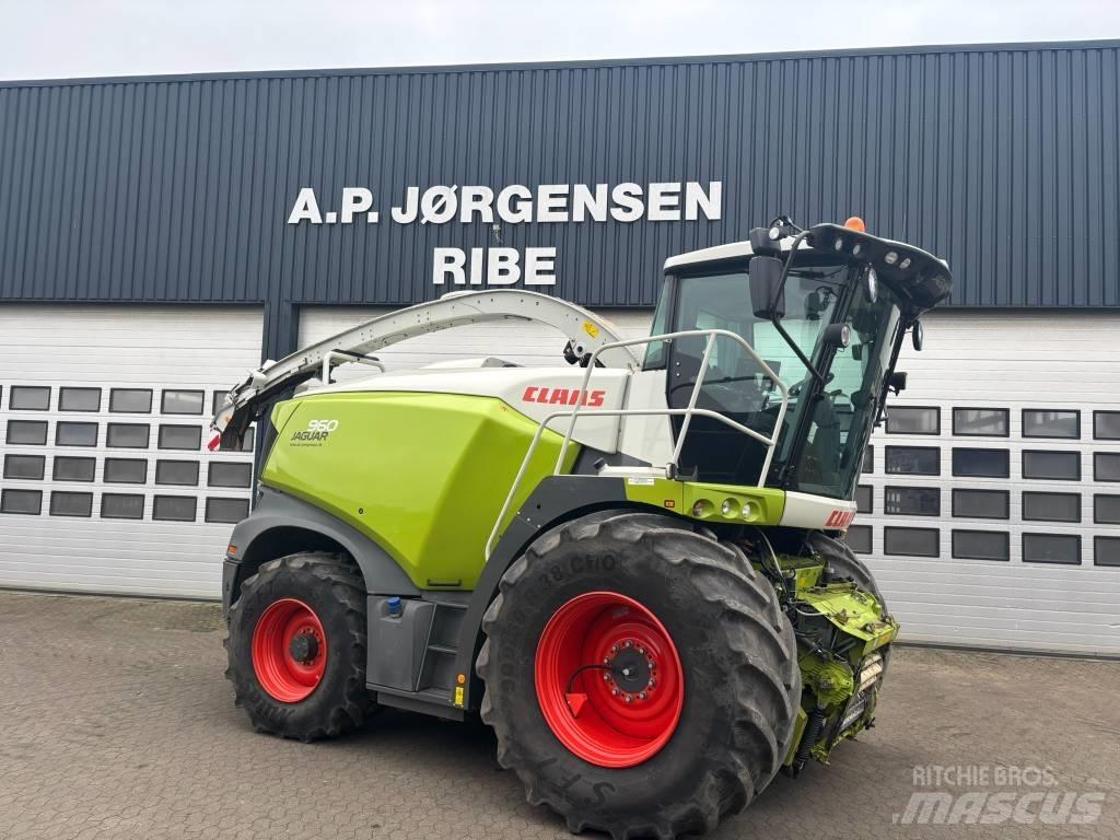 CLAAS Jaguar 960 4WD Forajere cu autopropulsare
