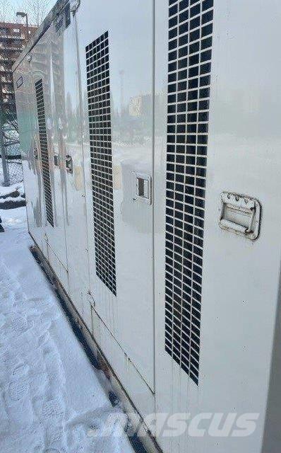 CAT XQ350, 600 Volt Generatoare Diesel