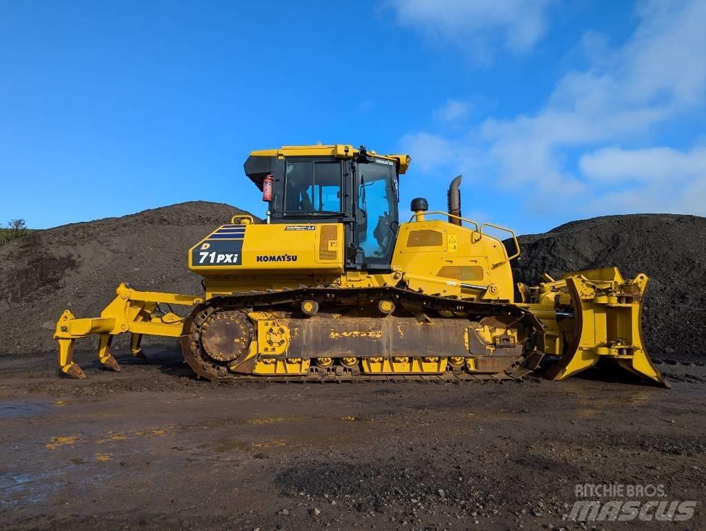 Komatsu D71PXi-24 Buldozere pe senile