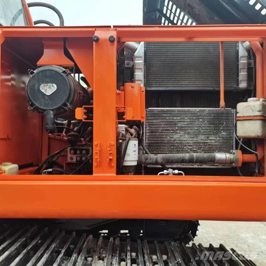 Doosan DX 225 LC Excavatoare pe șenile
