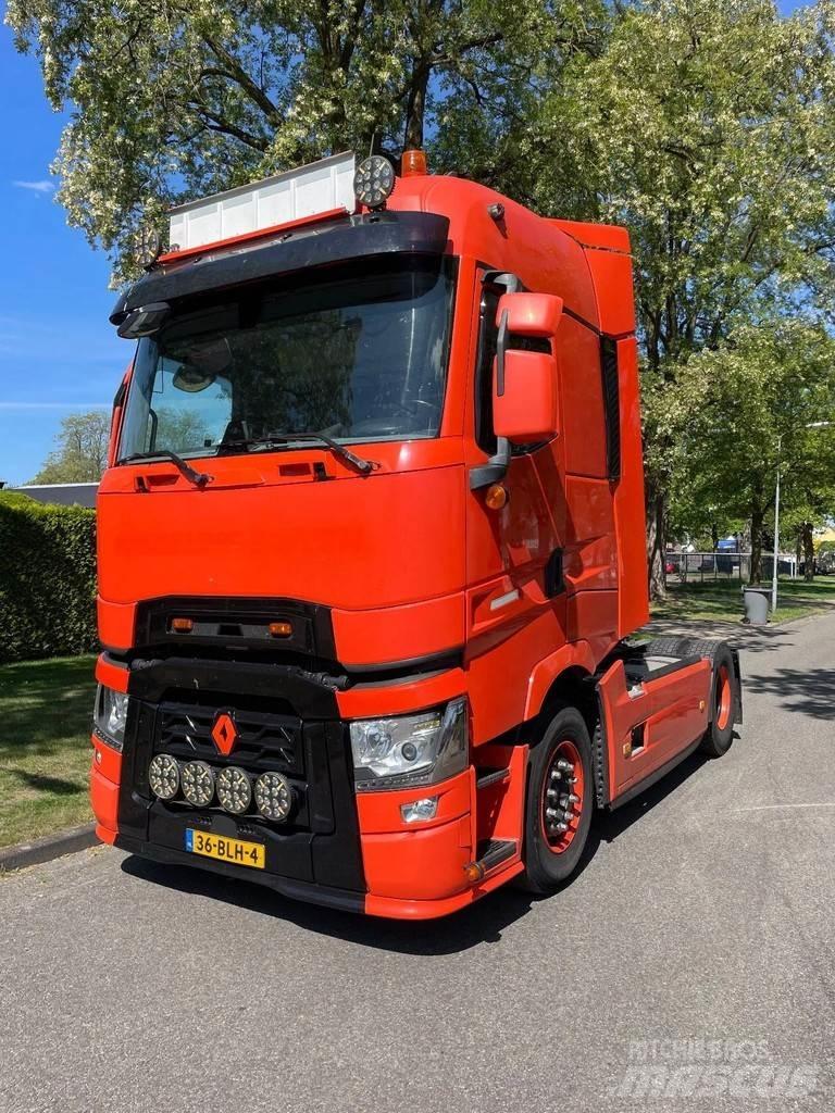 Renault T Autotractoare