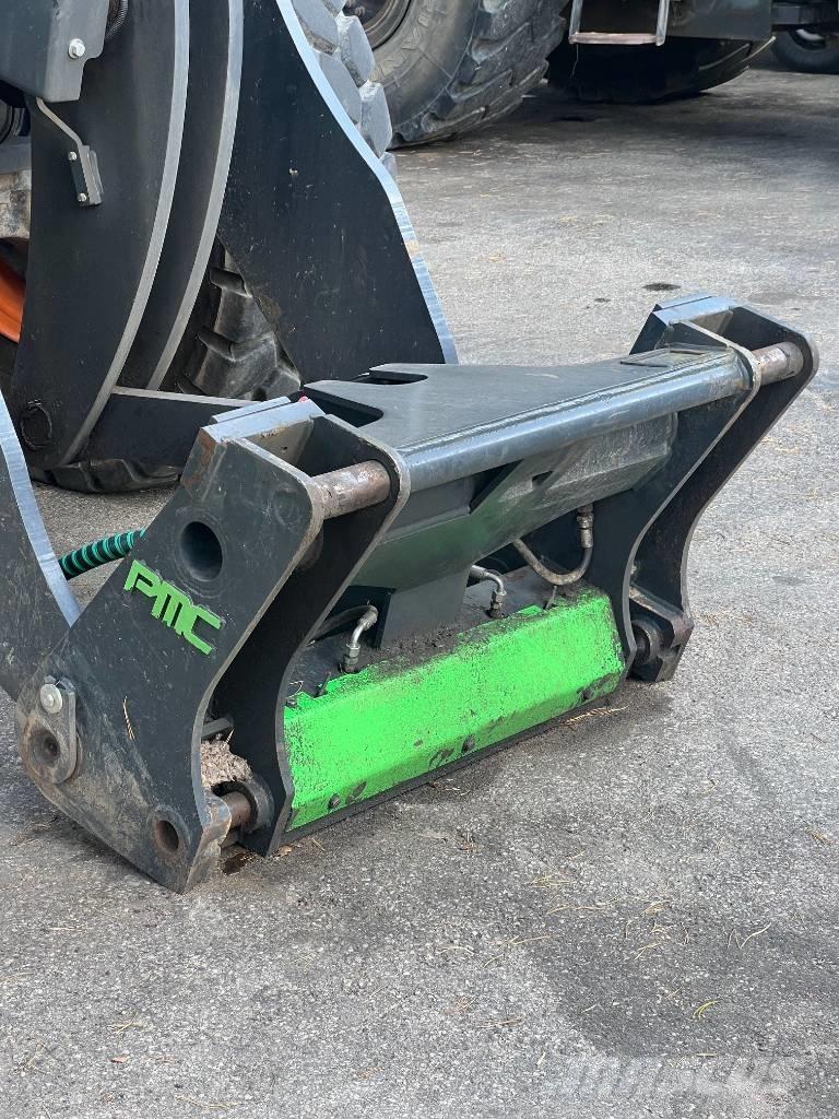 Doosan DL 220-7 Incarcator pe pneuri