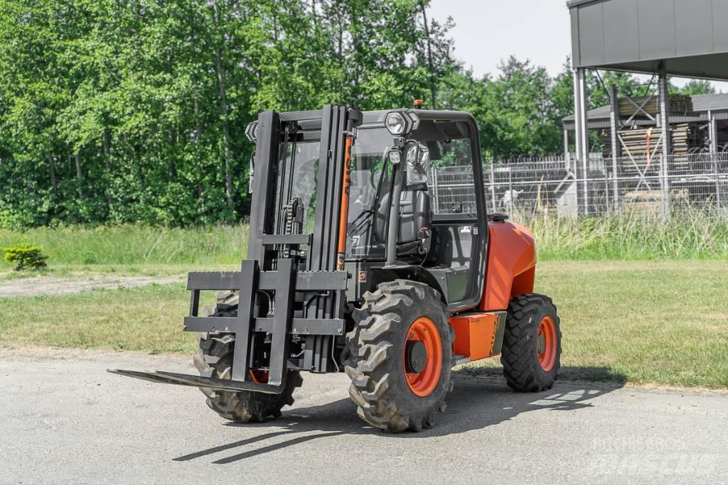Ausa C 251 H x4 Stivuitor diesel