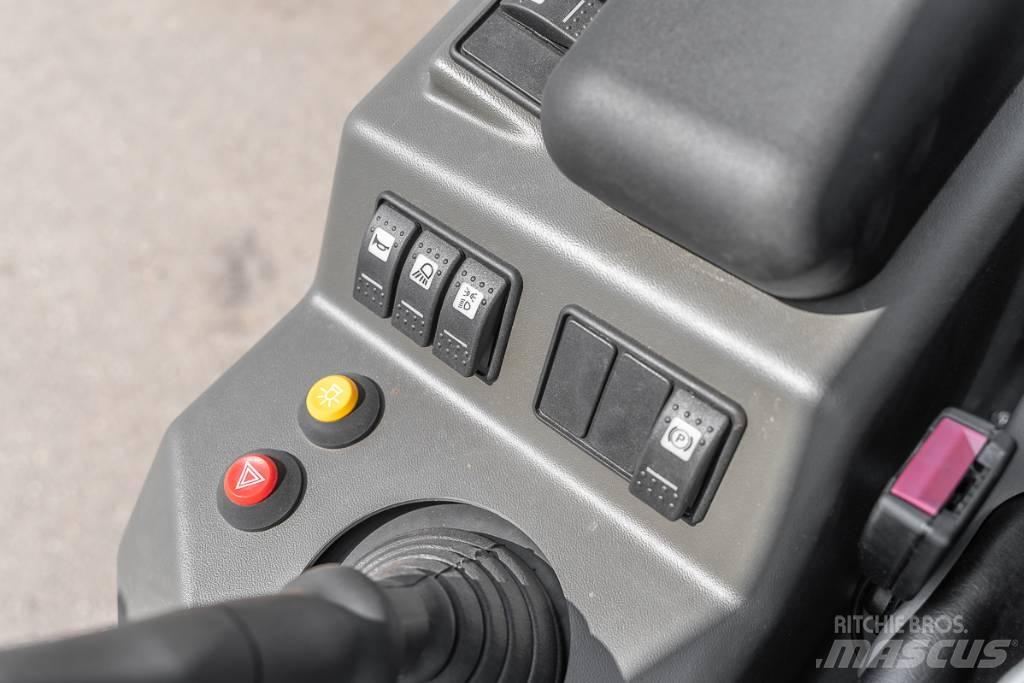 Ausa C 251 H x4 Stivuitor diesel