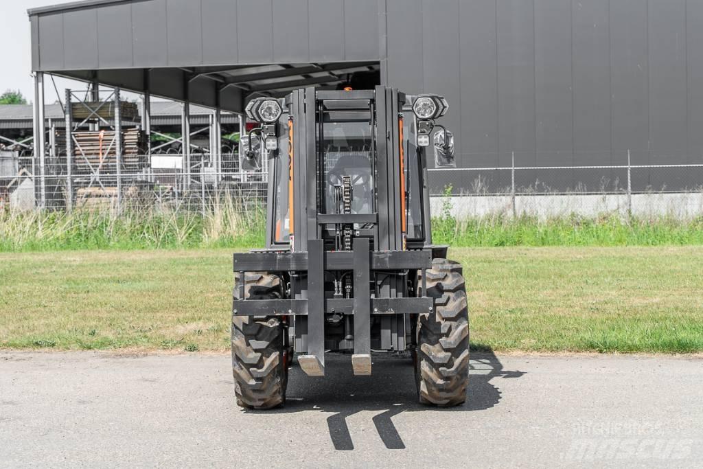 Ausa C 251 H x4 Stivuitor diesel
