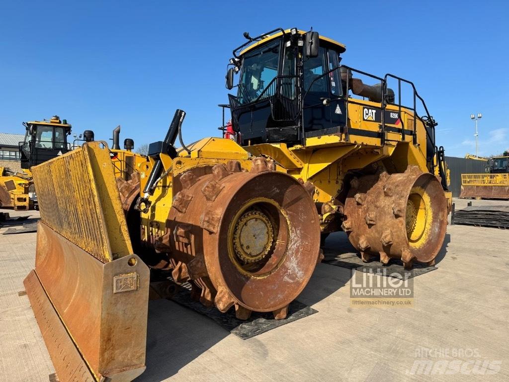 CAT 826K Compactoare deseuri