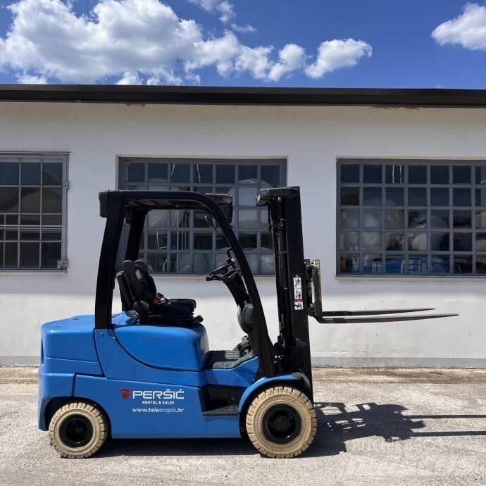 Yale GDP25LX Stivuitor diesel
