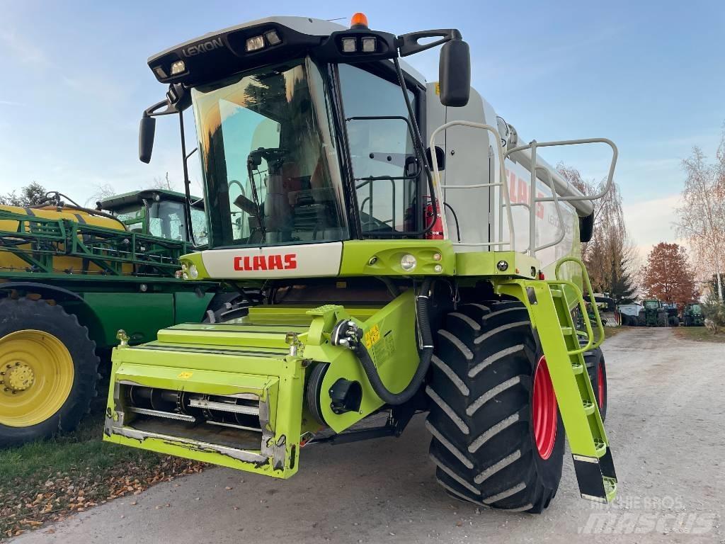 CLAAS Lexion 550 Combine de secerat