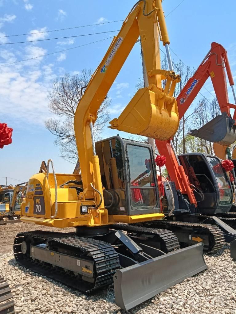 Komatsu PC 70 Excavatoare 7t - 12t