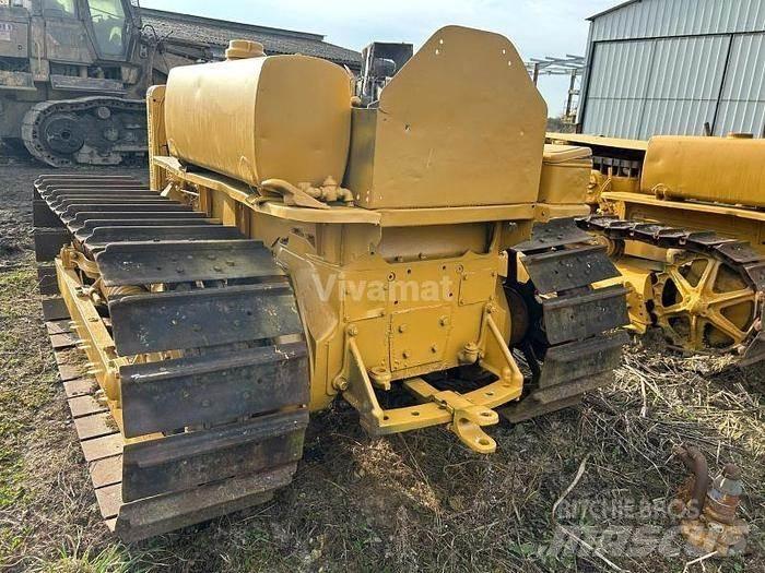 CAT D4 - Buldozere pe senile