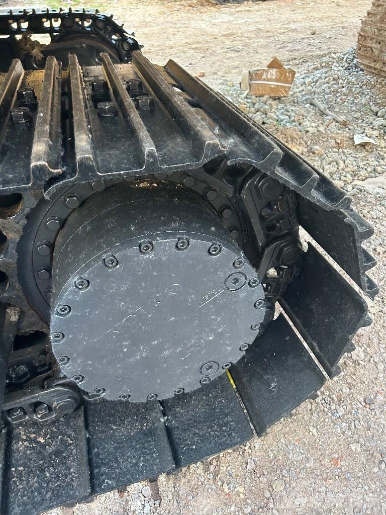 Volvo EC 210 Excavatoare pe șenile
