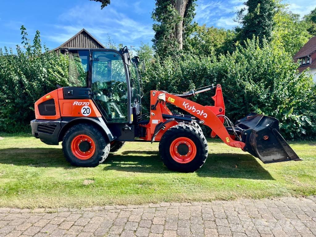 Kubota R 070 Incarcator pe pneuri