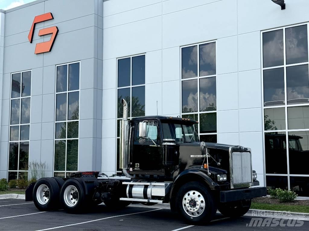 Western Star 4900 Autotractoare