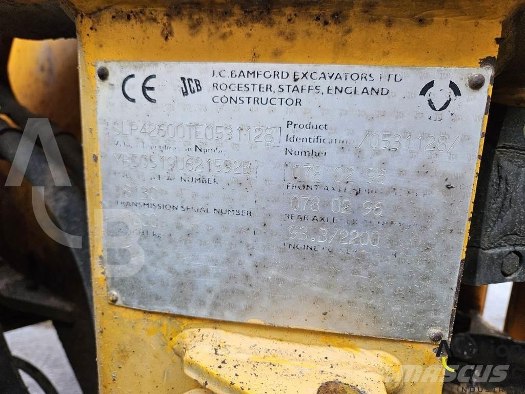 JCB 426 HT Incarcator pe pneuri