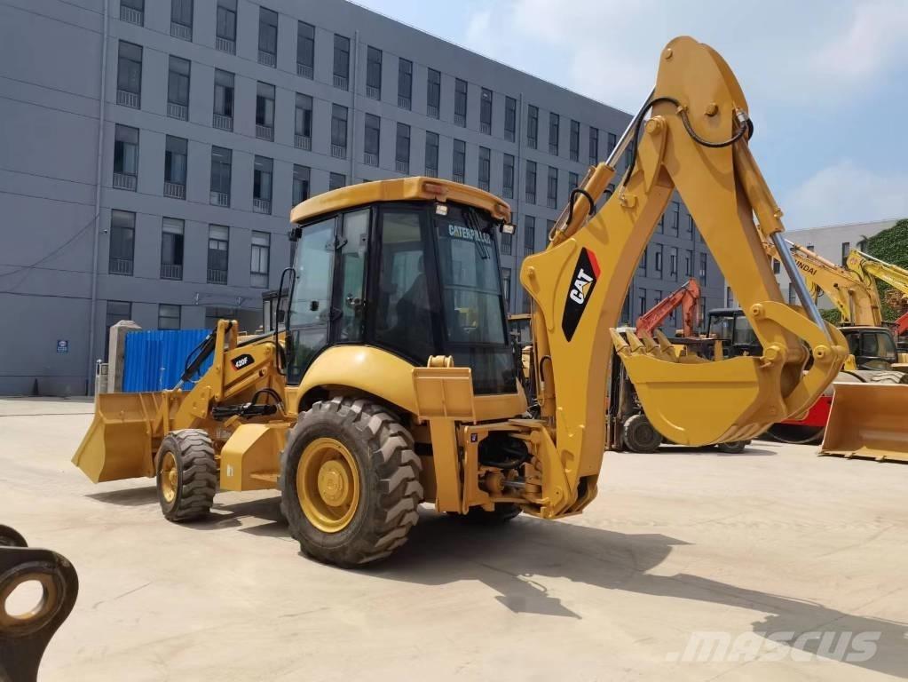 CAT 420F Buldoexcavatoare
