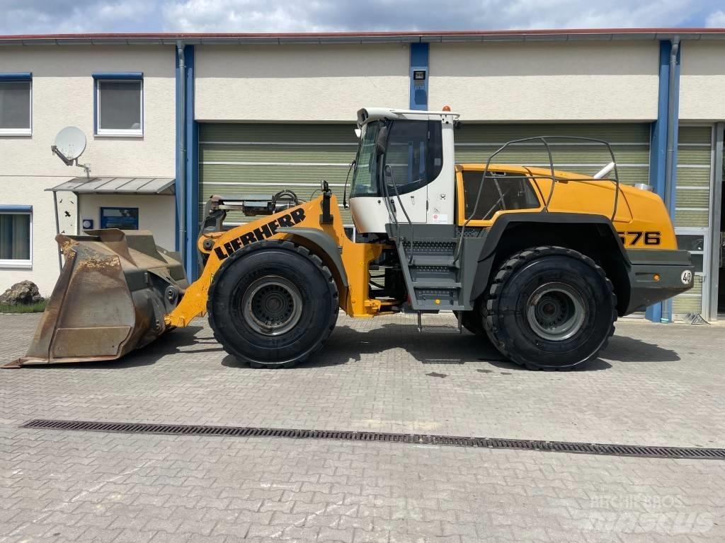 Liebherr L 576 Incarcator pe pneuri