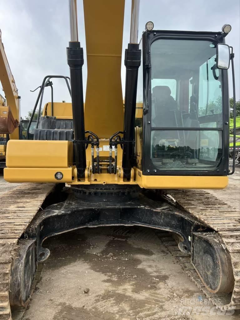 CAT 323 GC Excavatoare pe șenile
