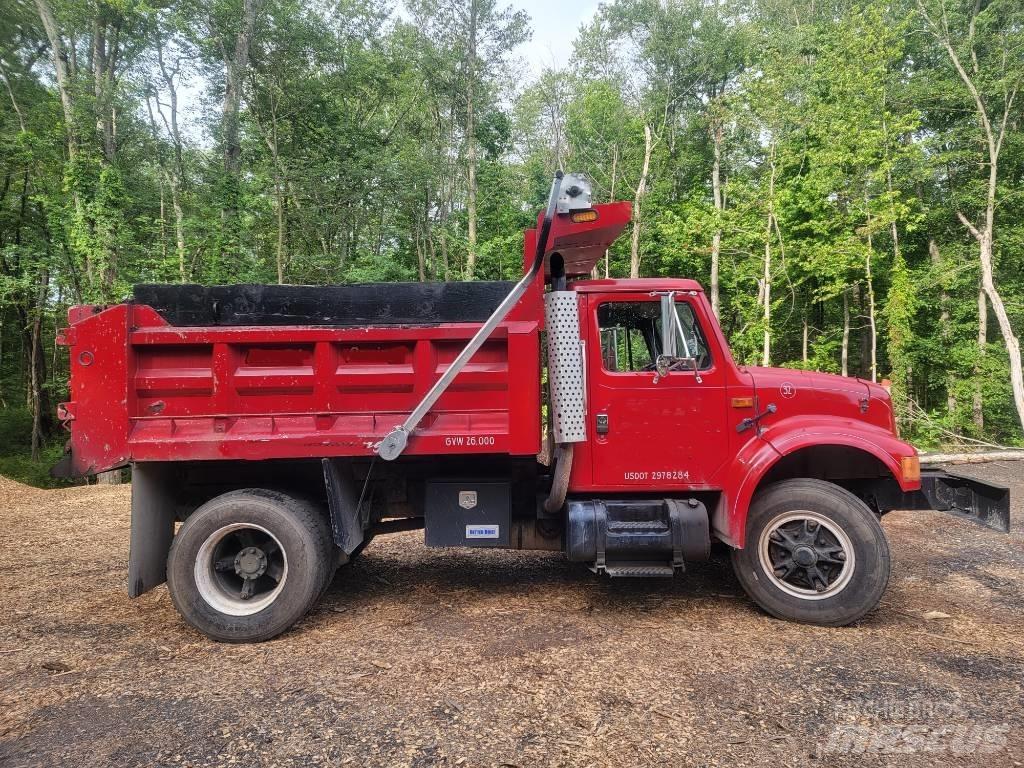 International 4900 Autobasculanta