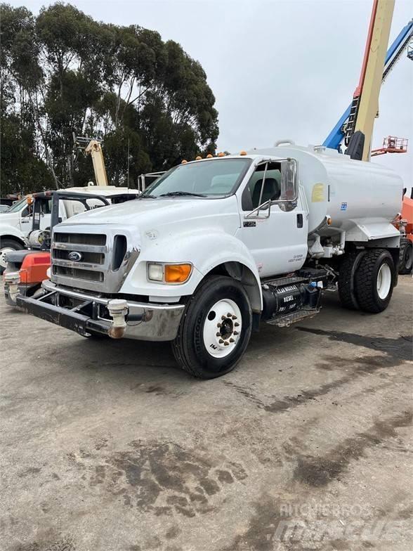 Ford F750 Cisterne