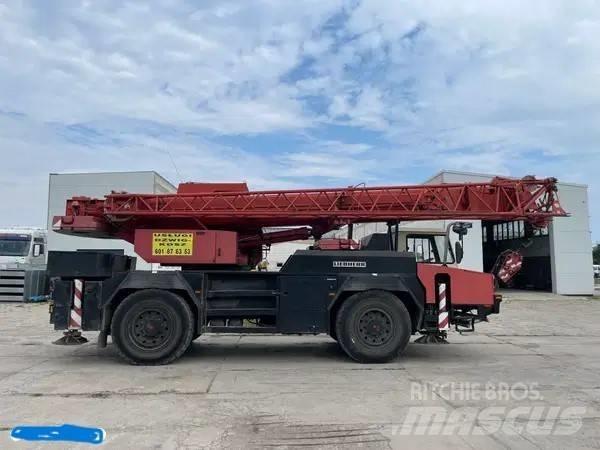 Liebherr LTM 1030 Macara pentru orice teren