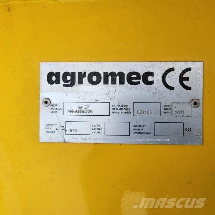 Agromec FR-225 Cositoare