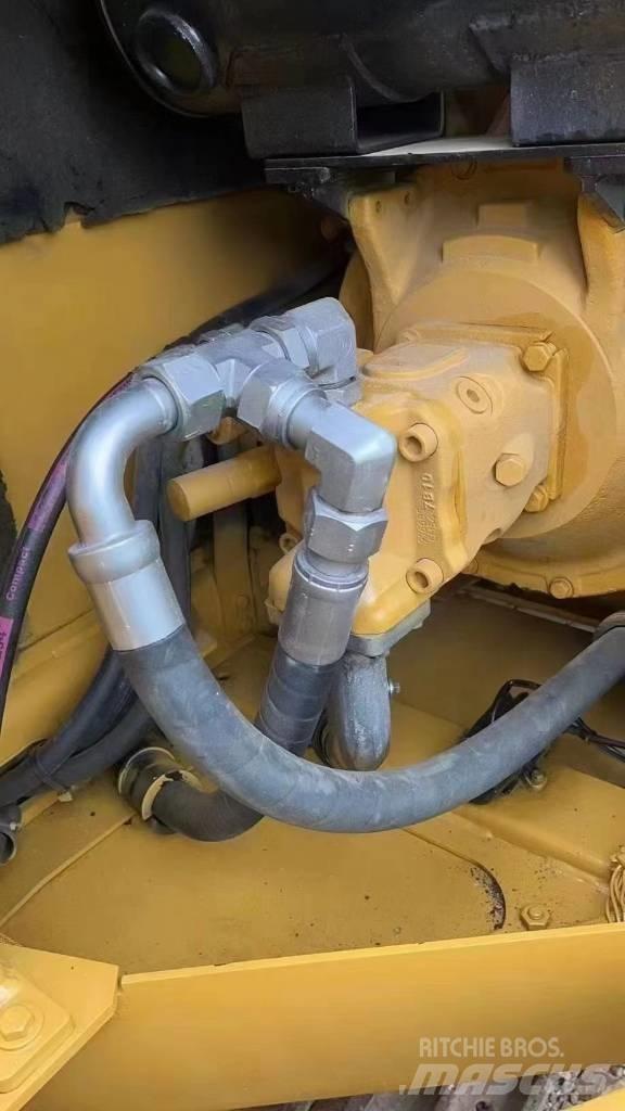 CAT 308E2 Excavatoare 7t - 12t