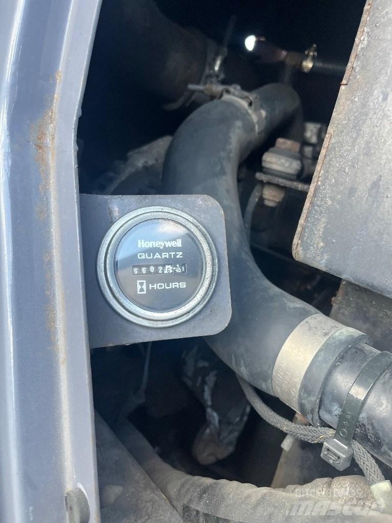 Terex RT 230-1 Macara teren accidentat
